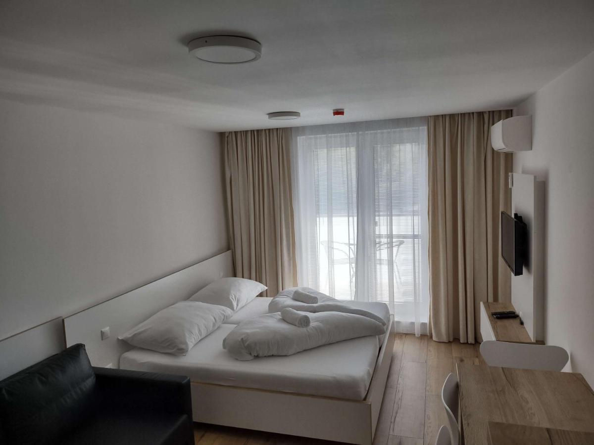 Apartman Kyjev 2 Podhájska Exterior foto
